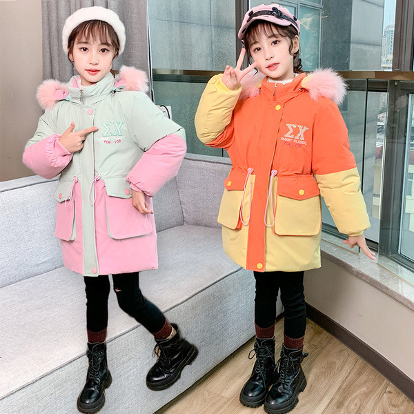 Laste kaasaegne värviline talvejope - tüdrukutele