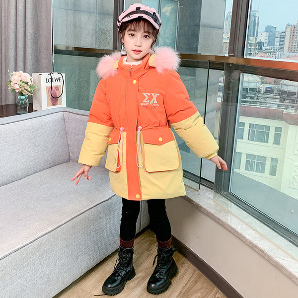 Laste kaasaegne värviline talvejope - tüdrukutele