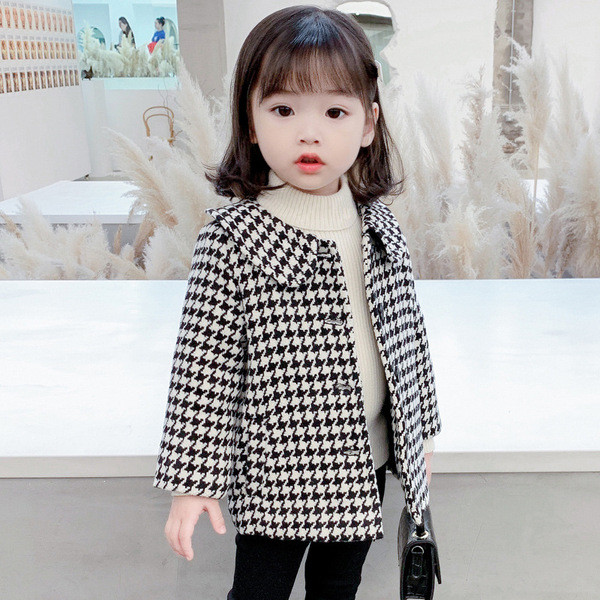 Naiste vabaaja ruuduline musta nööpidega jakk