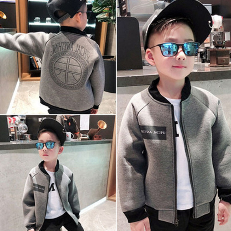 Poistele sobiv laste sügisjope seljal trükiga