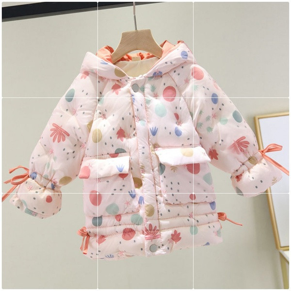 Uut mudelit täpilise kapuutsiga laste talvejope