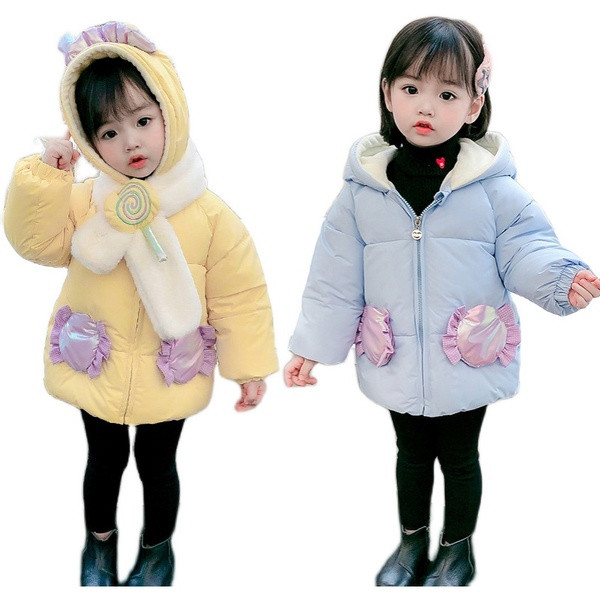 Geaca de iarna model nou pentru fete cu gluga