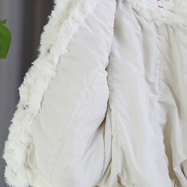 Uus mudel ümara kaelusega laste sulejope