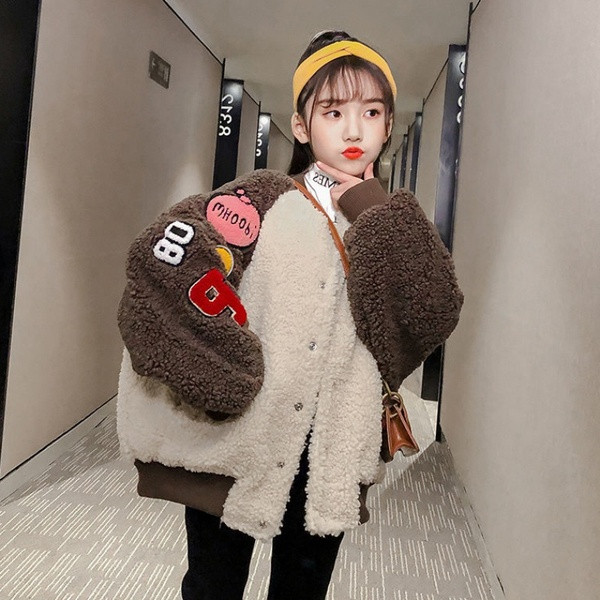 Värviliste trükistega sügis-talvine sulejope