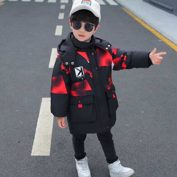 Keskmise pikkusega sillerdavates toonides talvejope poistele