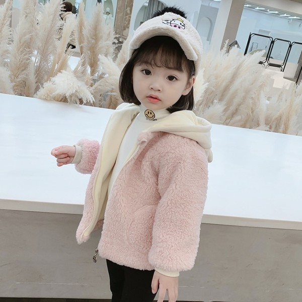 Tüdrukutele sobiv kapuutsiga ja aplikatsiooniga laste vabaaja sulejope