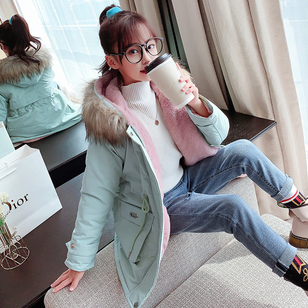 Pehme voodri ja kapuutsiga talvine laste jope tüdrukutele