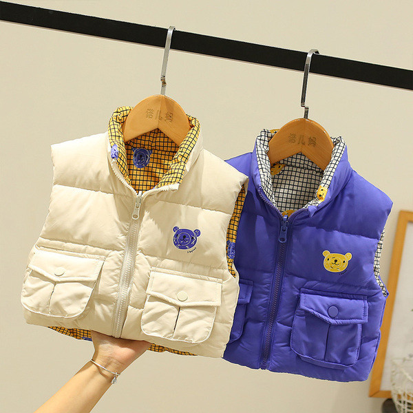 Laste kaherealine taskutega vest poistele