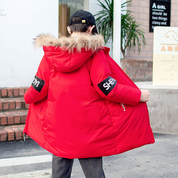 Igapäevane laste jope poistele sulestikuga kapuutsiga