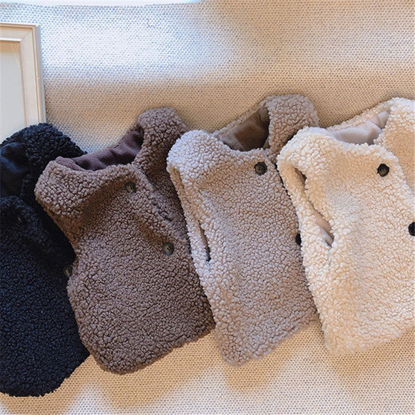 Παιδικό γιλέκο για κορίτσια με οβάλ γιάκα και κουμπιά