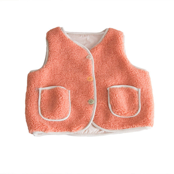 Igapäevane nööpide ja taskutega lastevest