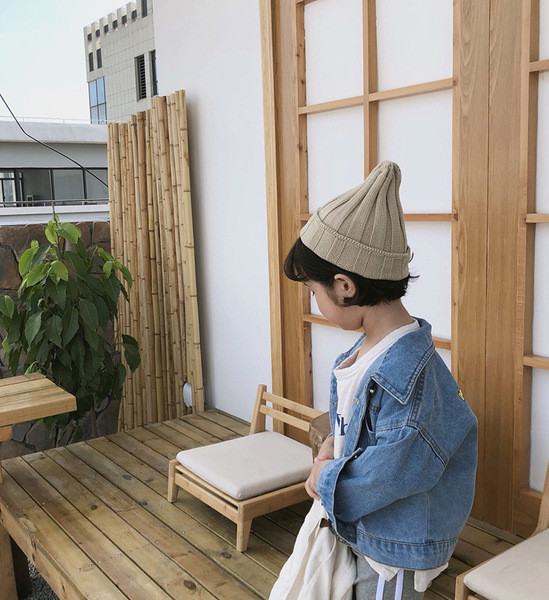 Παιδικό τζιν μπουφάν με κλασικό γιακά και απλικέ στη πλάτη