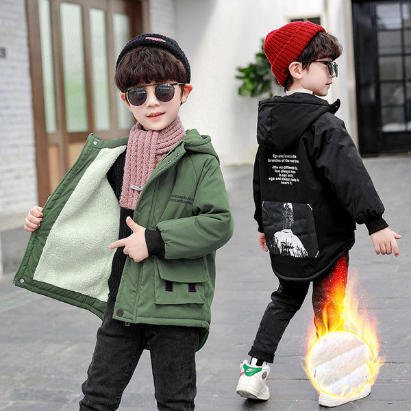 Pehme voodri ja aplikatsiooniga laste jope poistele