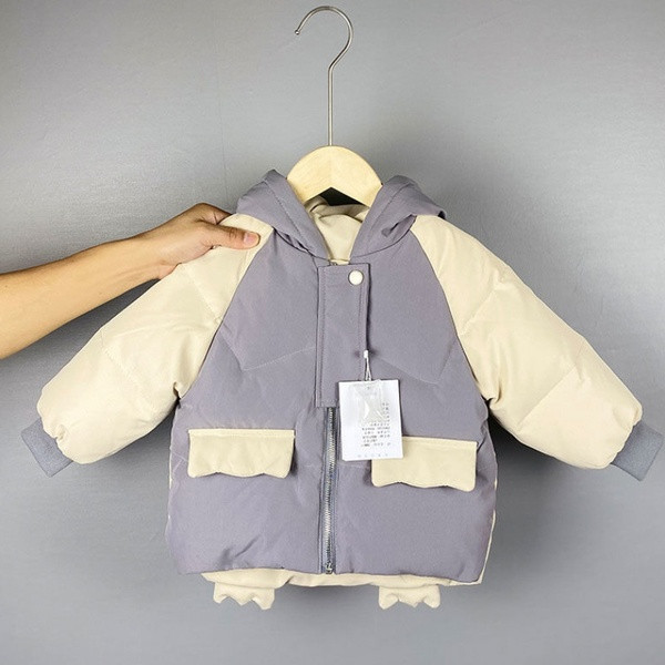 Dječja unisex zimska jakna sa 3D aplikacijom na leđima