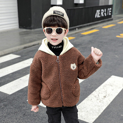 Pehme ja kapuutsiga laste talvejope poistele