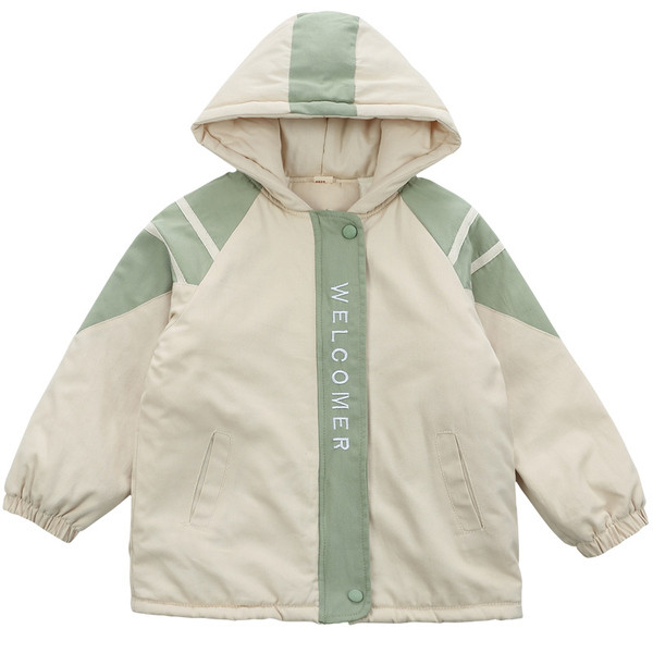 Moodne kapuutsiga laste jope poistele