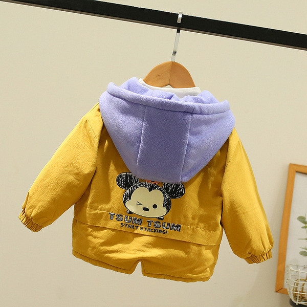 Παιδικό φθινοπωρινό  μπουφάν για αγόρια με κουκούλα και απλικέ στη πλάτη