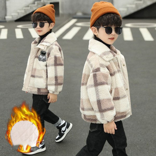 Παιδικό μπουφάν με κεντήματα και κουμπιά για αγόρια