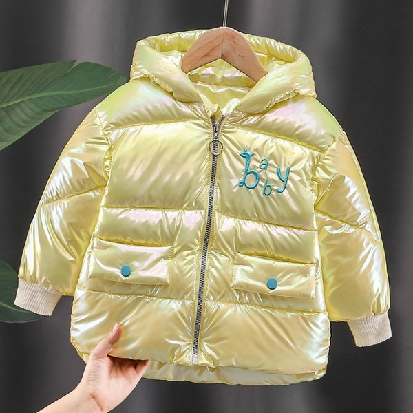 Uue mudeli kapuutsiga ja kirjadega laste jope poistele