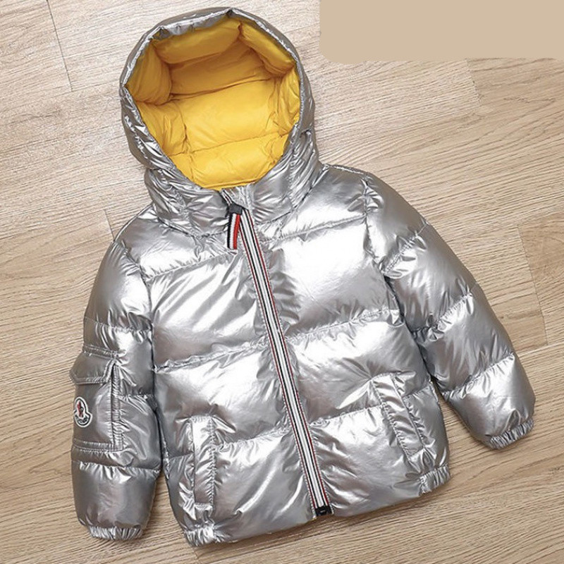 Särava efektiga, kapuutsi ja lukuga laste talvejope - unisex mudel