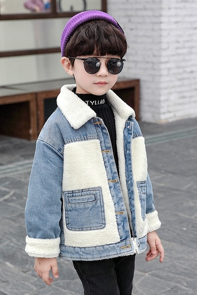 Moodne nööpide ja sooja voodriga laste jope