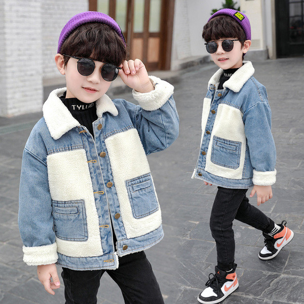 Moodne nööpide ja sooja voodriga laste jope