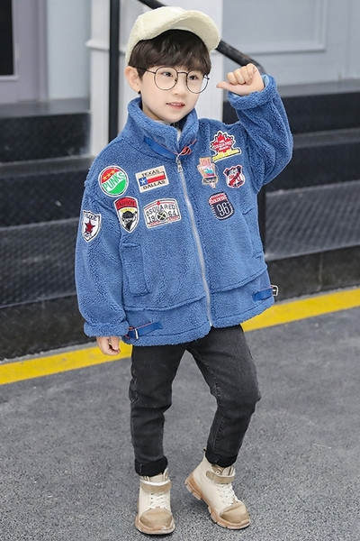 Moodne tikandi ja kõrge kraega laste jope poistele