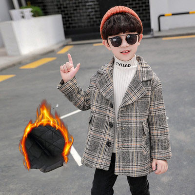 Ruuduline spits-kaelusega laste talvejope