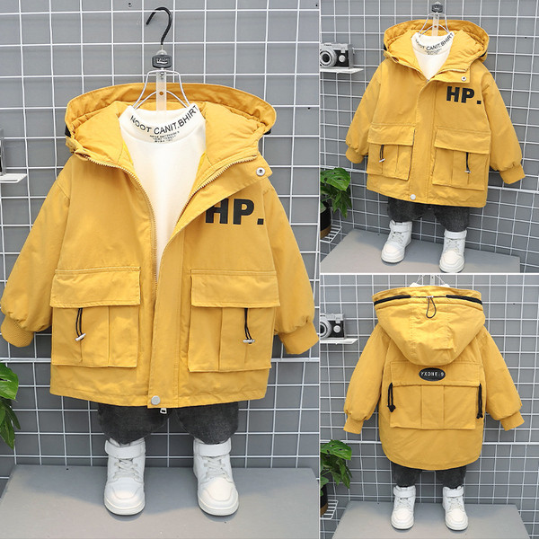 Igapäevane kapuutsi ja taskutega laste jope poistele