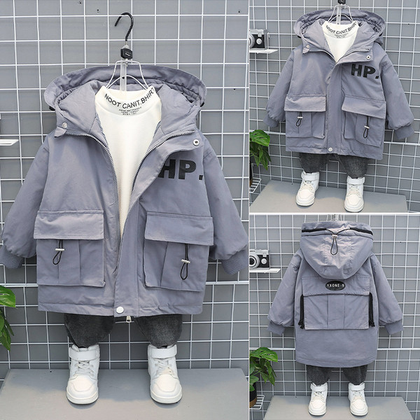 Igapäevane kapuutsi ja taskutega laste jope poistele