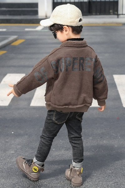 Dječja ležerna jakna s gumbima i džepovima za dječake