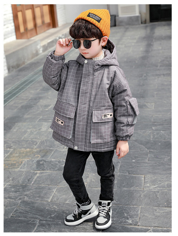 Ležerna jakna za dječake s kapuljačom i džepovima