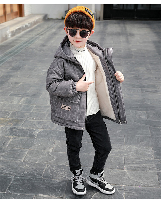 Ležerna jakna za dječake s kapuljačom i džepovima