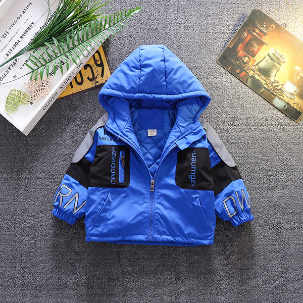 Καθημερινό παιδικό μπουφάν με κουκούλα και τσέπες για αγόρια