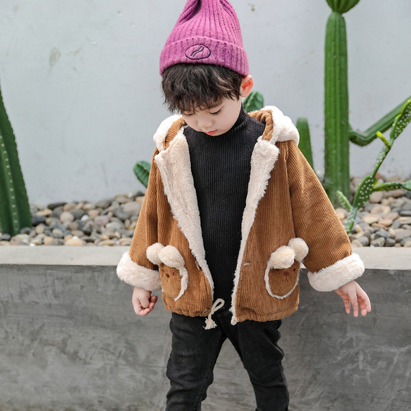 Καθημερινό παιδικό μπουφάν για αγόρια με κουκούλα και τρισδιάστατη απλικέ