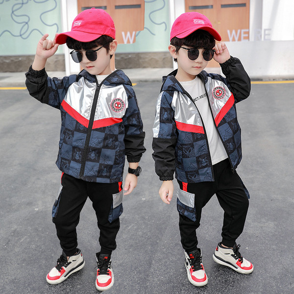 Παιδικό καθημερινό μπουφάν με φερμουάρ και κουκούλα - κατάλληλο για αγόρια