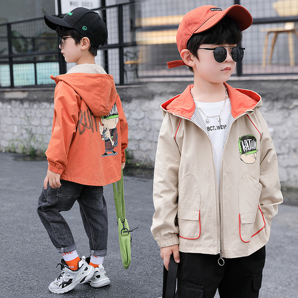 Poistele sobiv kapuutsiga ja lukuga laste vabaaja jope