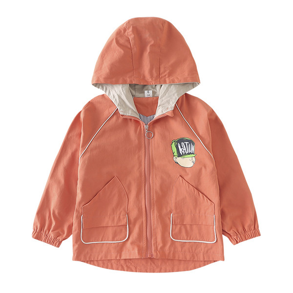 Poistele sobiv kapuutsiga ja lukuga laste vabaaja jope