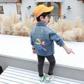 Uut mudelit sinist aplikatsiooniga laste jope poistele