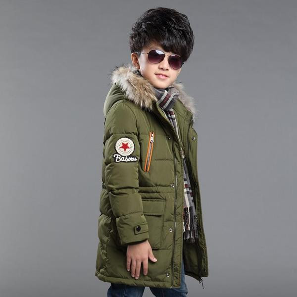 Poistele sobiv laste vabaaja jope kapuutsiga