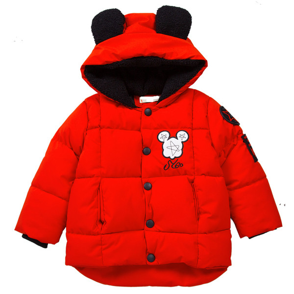 Moodne laste talvejope 3D elemendiga kapuutsil