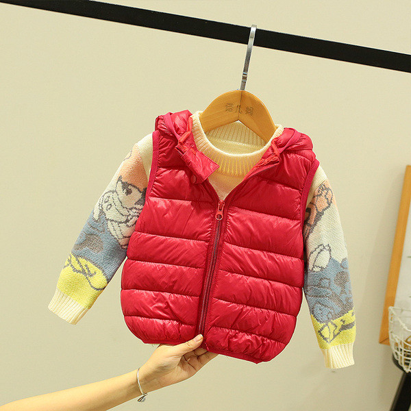 Tõmbluku ja 3D elemendiga lastevest poistele