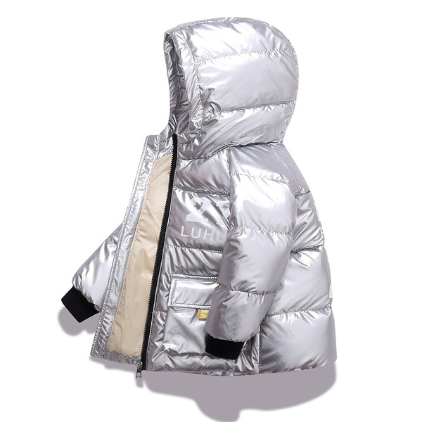 Poistele ja tüdrukutele sobiv laste jope kapuutsiga ja lukuga