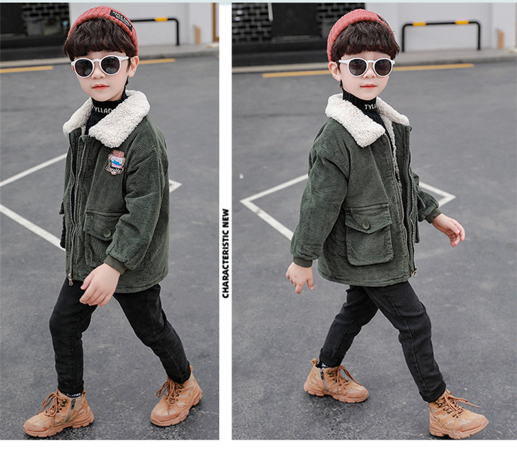 Igapäevane sulekrae ja lukuga laste jope poistele