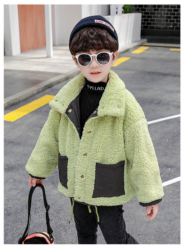 Παιδικό μπουφάν για αγόρια με δύο πρόσωπα και τσέπες