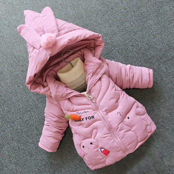 Κομψό παιδικό χειμερινό μπουφάν με τρισδιάστατο στοιχείο στην κουκούλα