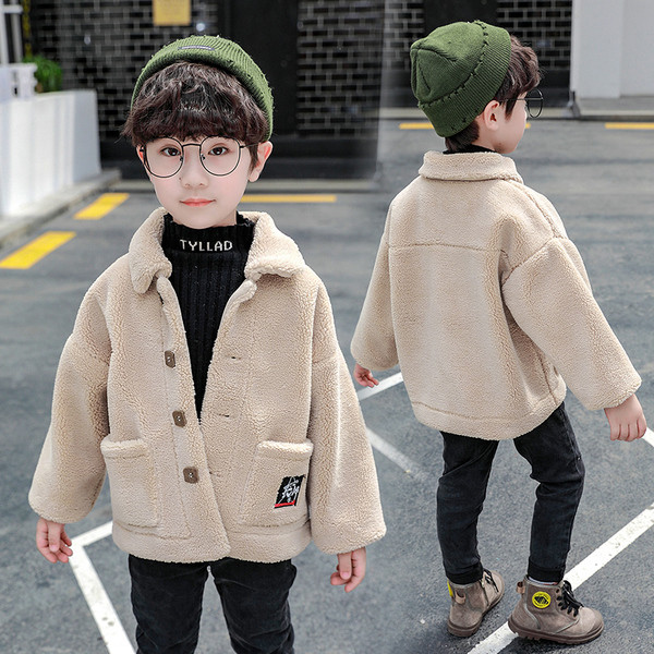Παιδικό μπουφάν για αγόρια με γιακά και κουμπιά