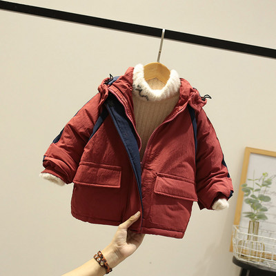 Παιδικό μπουφάν για αγόρια με κουκούλα και τσέπες