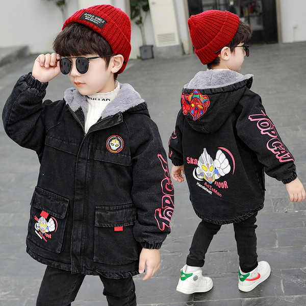 Laste vabaaja teksajakk aplikatsiooni ja sooja voodriga