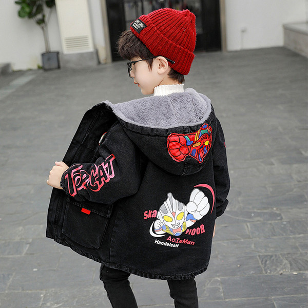 Laste vabaaja teksajakk aplikatsiooni ja sooja voodriga